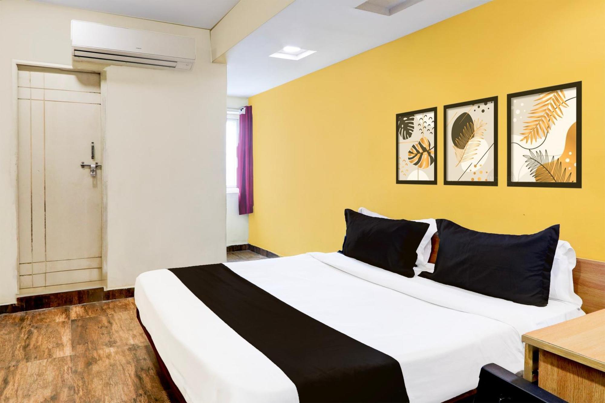โอโย แฟล็กชิป 16635 พุทุปปาล Hotel Upal ภายนอก รูปภาพ